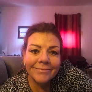 Meet your Posher, Deborah j